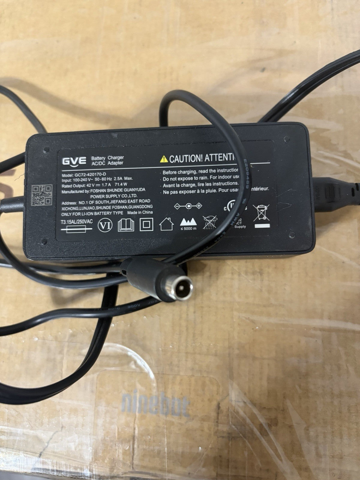 HLYZ A10(Old) /A8 smart electric scooter HLYZ Charger 42V 1.7A